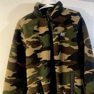 Mens Camo Hollister Sherpa